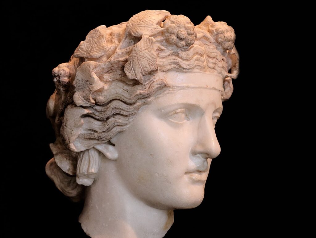 Мраморная голова Диониса, 2 век н.э., Капитолийские музеи, Рим