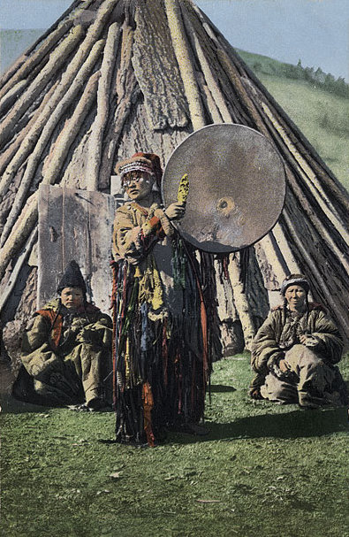 Алтайская шаманка. Начало XX века